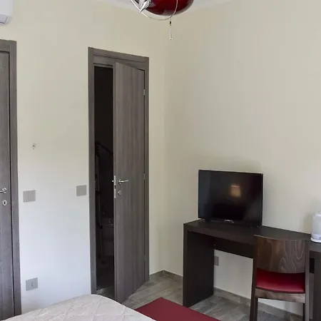 Il Riccio E La Castagna - Bed & Breakfast