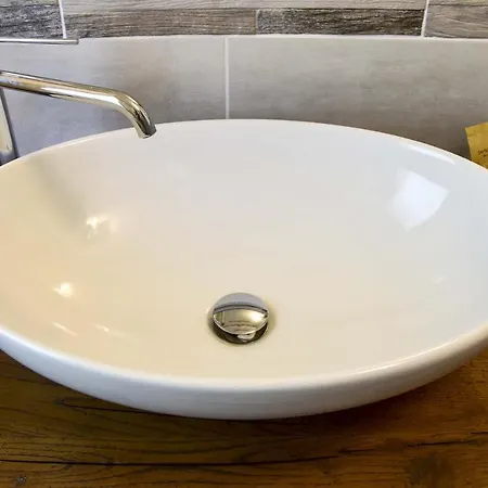 Panzió Il Riccio E La Castagna - Montaldo Roero