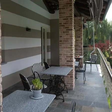 Il Riccio E La Castagna - 4* Montaldo Roero