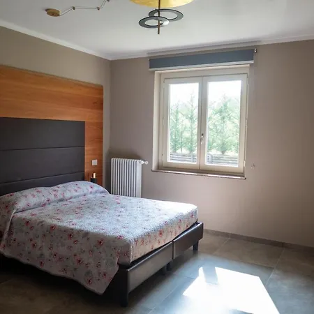 Bed & Breakfast Il Riccio E La Castagna - Montaldo Roero