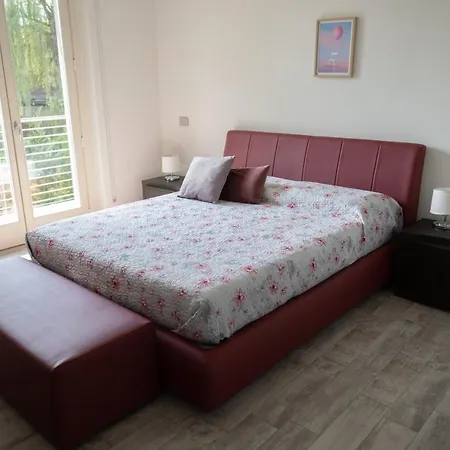 Panzió Il Riccio E La Castagna - Montaldo Roero