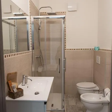 Panzió Il Riccio E La Castagna - Montaldo Roero